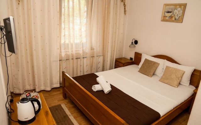 Guest House Vijecnica