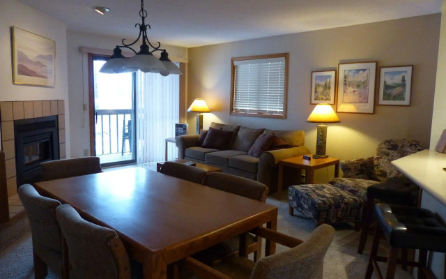 Indian Peaks Resort
