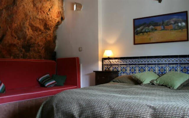 Hotel Rural Albamanjon