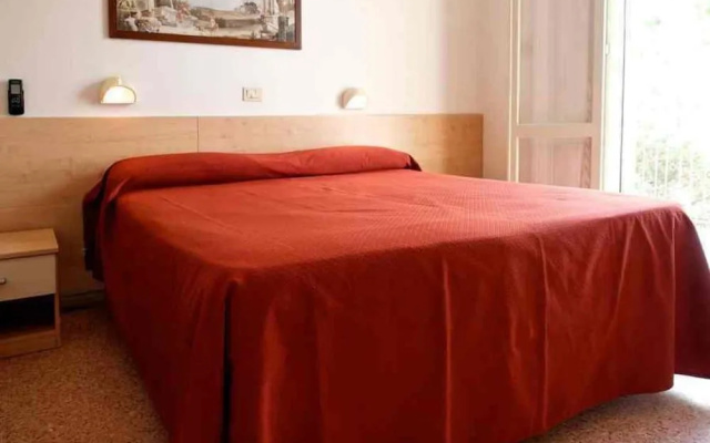 Hotel Thomas