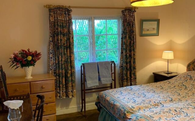 Kawamwaki Farm House