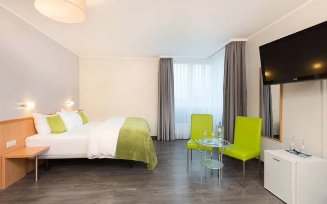 B&B HOTEL Krefeld-Süd