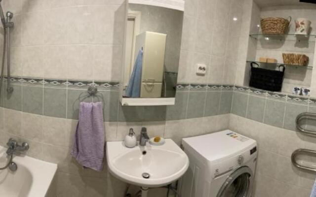 Spacious 3 bedroom apartment in great location