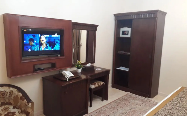 Hayat Radhwa Hotel