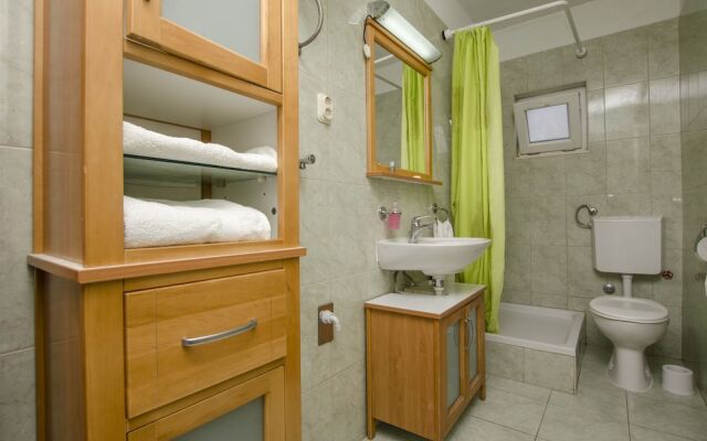 Apartments Ercegović