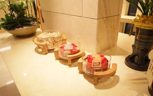 Hotel 2 Heaven Jongno