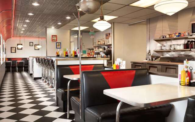 Travelodge by Wyndham Milford