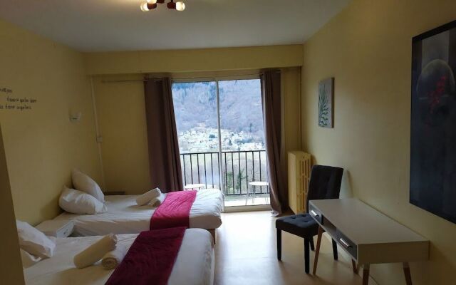 Hôtel Restaurant Les Cimes