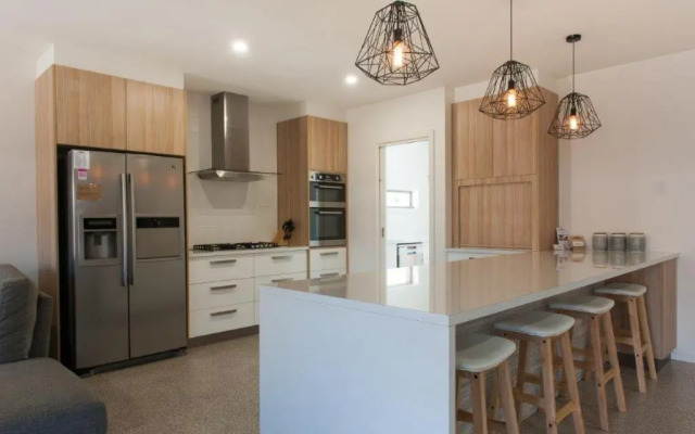Mandel on High - Echuca Holiday Homes