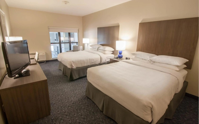 Hotel Renovo Des Moines Urbandale,Tapestry Collection Hilton