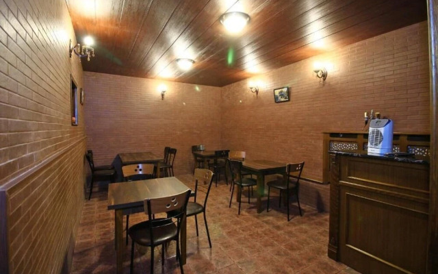 Hotel Anata
