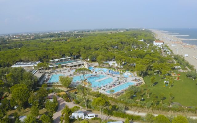 Victoria Mobilehome Village Mediterraneo