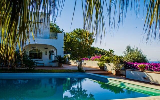 Villa Enaria