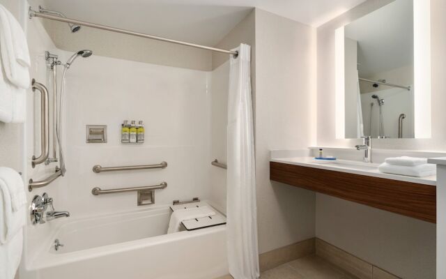 Holiday Inn Express Plattsburgh
