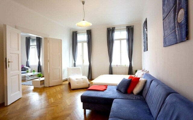 Large Wenceslas Square Apartment