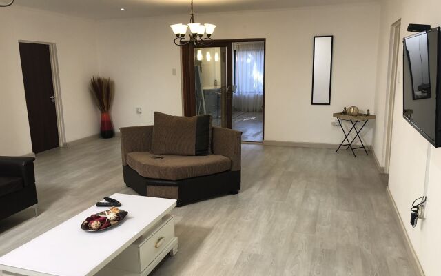 Airport Royal Guest House