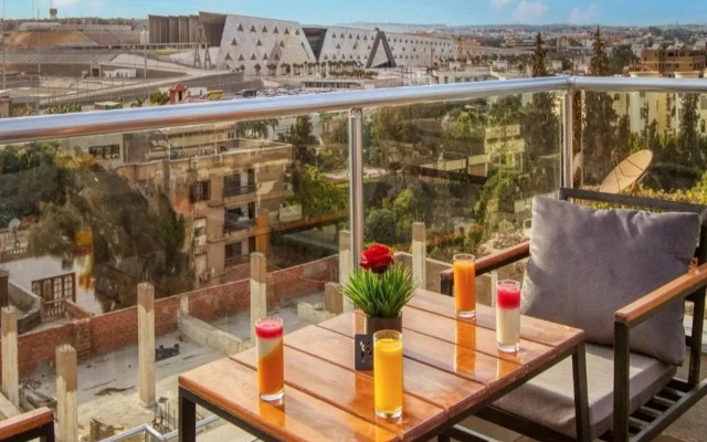 Saray Pyramids & Museum View Hotel