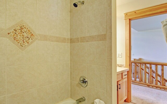 Mount Acoma 38 2 Bedroom Condo by RedAwning