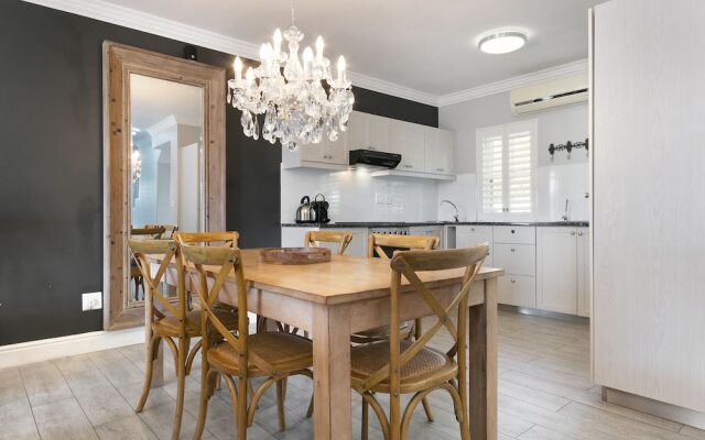 Winelands Golf Lodges 24