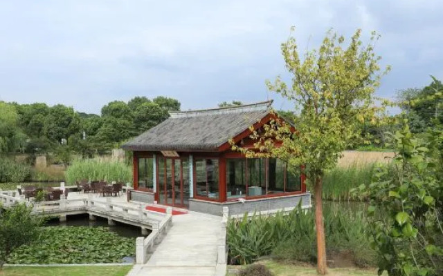 Sunwu Academy Luofu Hotel