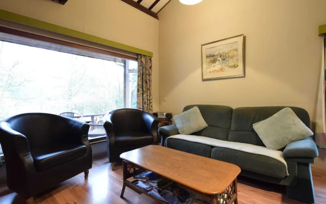 Detached Chalet in Lovely Hiking Region