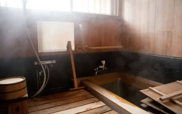 SUKIYA-zukuri Suehiro House