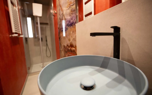 Red Diamond in Naples