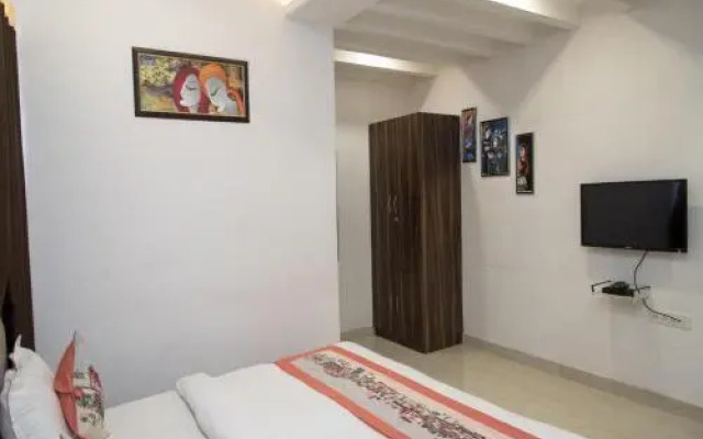 Paheli Palace