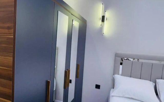 Amora Suites