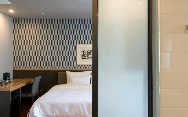 Seomyeon Brown-dot hotel Gold