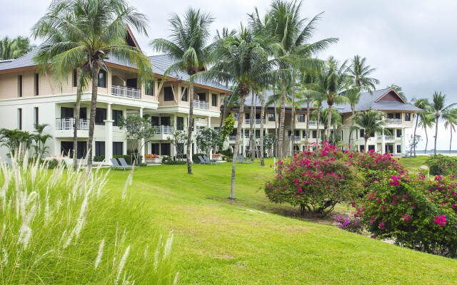 SAii Laguna Phuket Hotel