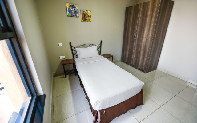 Boulevard Suites