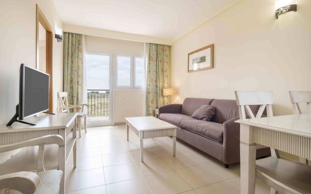 Aparthotel ILUNION Sancti Petri