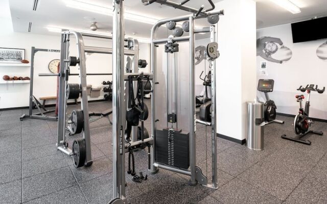 Park Avenue Condos by Barsala