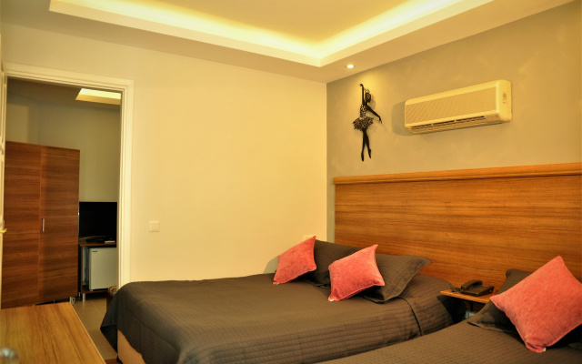 Aqua Princess Hotel