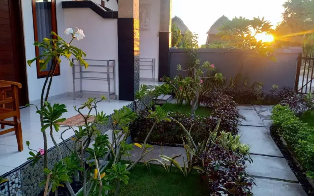 Dwiki Putra Home Stay