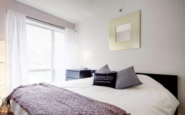 Le 1009 Bleury by CorporateStays