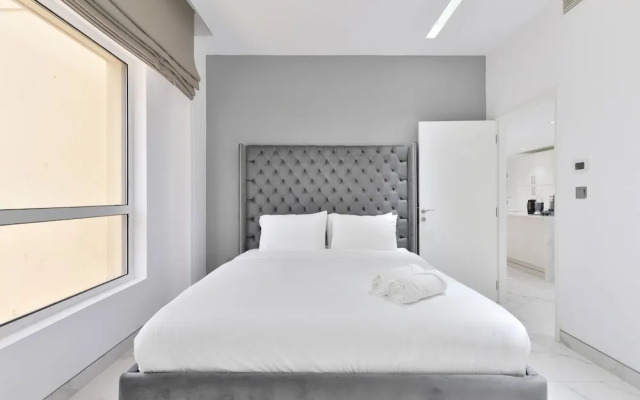 Beachside Bliss - Luxurious 2BR in JBR