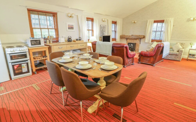 Mercat Cottage