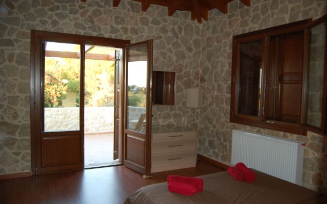 Pyrgos Luxury Country Home