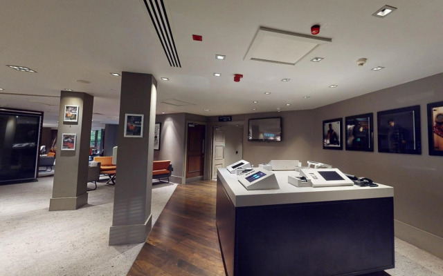Village Hotel Swindon