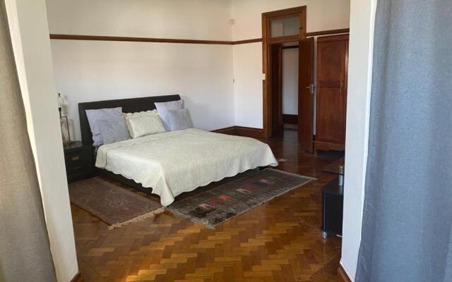 145 8th avenue highlands north Johannesberg