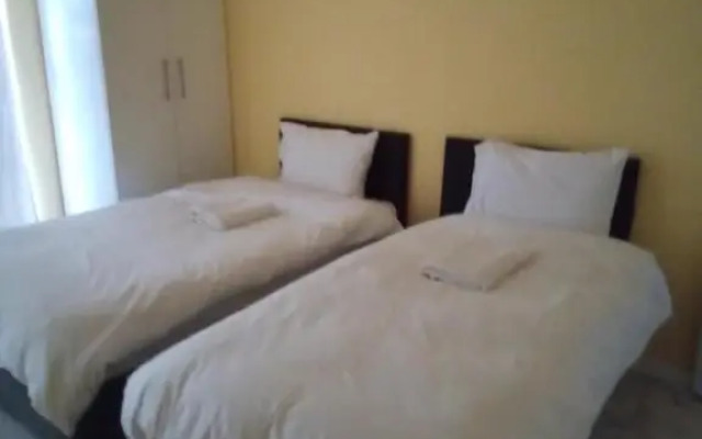 Jacmo Guest Private Rooms