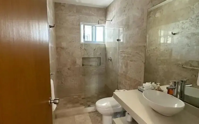 Kuyaan 44 Suites