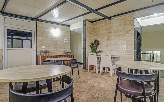 Hotel corporate suites
