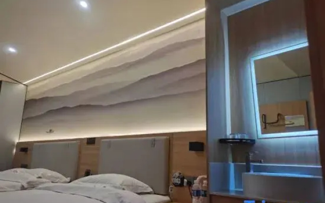 Linzhou Hengyuan Apartment Hotel