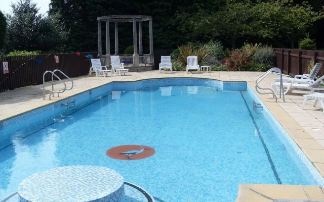 Macdonald Plas Talgarth Resort