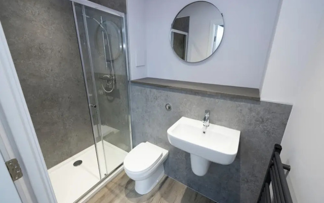 JOIVY Deluxe Studio near The Meadows