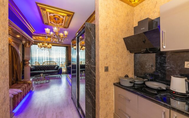 Sam Diamond Residence