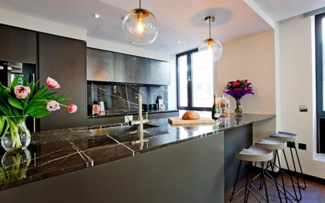 2-bed Superior Apt 208